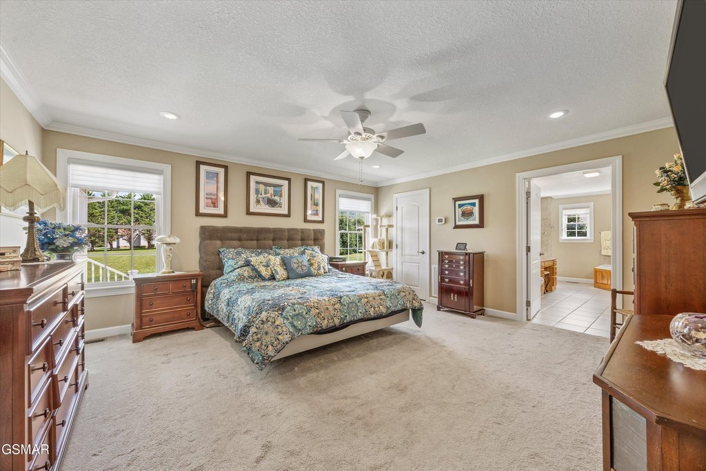 Sevierville, Tennessee, 37862, United States, 3 Bedrooms Bedrooms, ,2 BathroomsBathrooms,Residential,Forsale,1962011