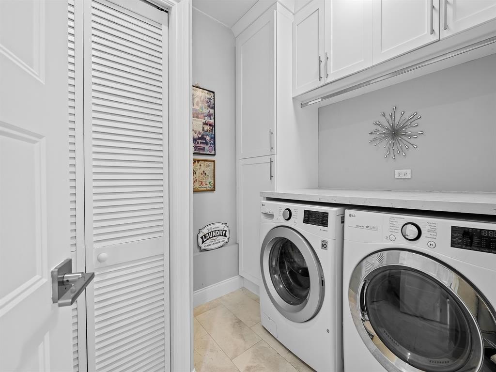 Fort Lauderdale, Florida, 33301, United States, 3 Bedrooms Bedrooms, ,4 BathroomsBathrooms,Residential,Forsale,1951893