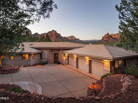 Sedona, Arizona, 86336, United States, 3 Bedrooms Bedrooms, ,4 BathroomsBathrooms,Residential,Forsale,1985624