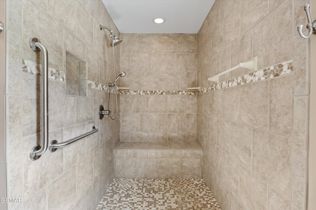 Sevierville, Tennessee, 37862, United States, 3 Bedrooms Bedrooms, ,2 BathroomsBathrooms,Residential,Forsale,1962011