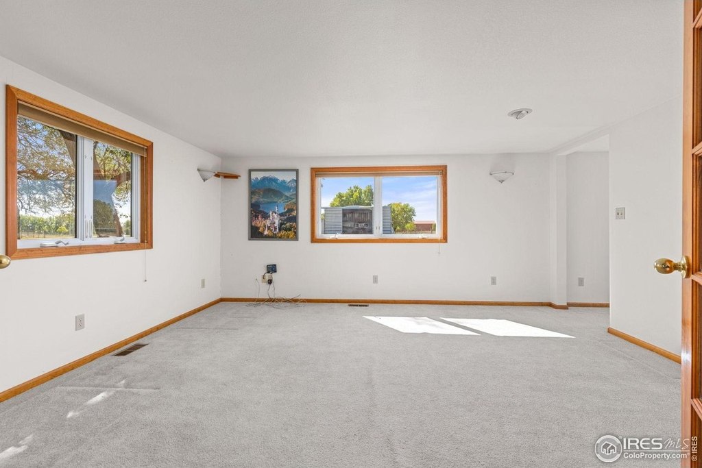 Loveland, Colorado, 80537, United States, 3 Bedrooms Bedrooms, ,3 BathroomsBathrooms,Residential,Forsale,1967213