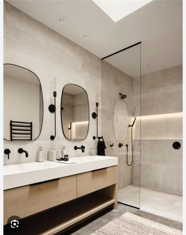 Redlands, California, 92373, United States, 5 Bedrooms Bedrooms, ,5.5 BathroomsBathrooms,Residential,Forsale,2007699