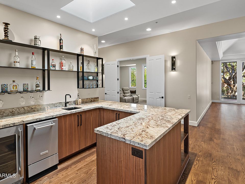 Sedona, Arizona, 86336, United States, 6 Bedrooms Bedrooms, ,7 BathroomsBathrooms,Residential,Forsale,1946084