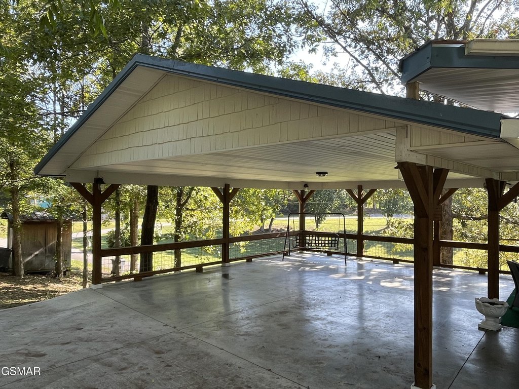 Sevierville, Tennessee, 37876, United States, 3 Bedrooms Bedrooms, ,3 BathroomsBathrooms,Residential,Forsale,1960231