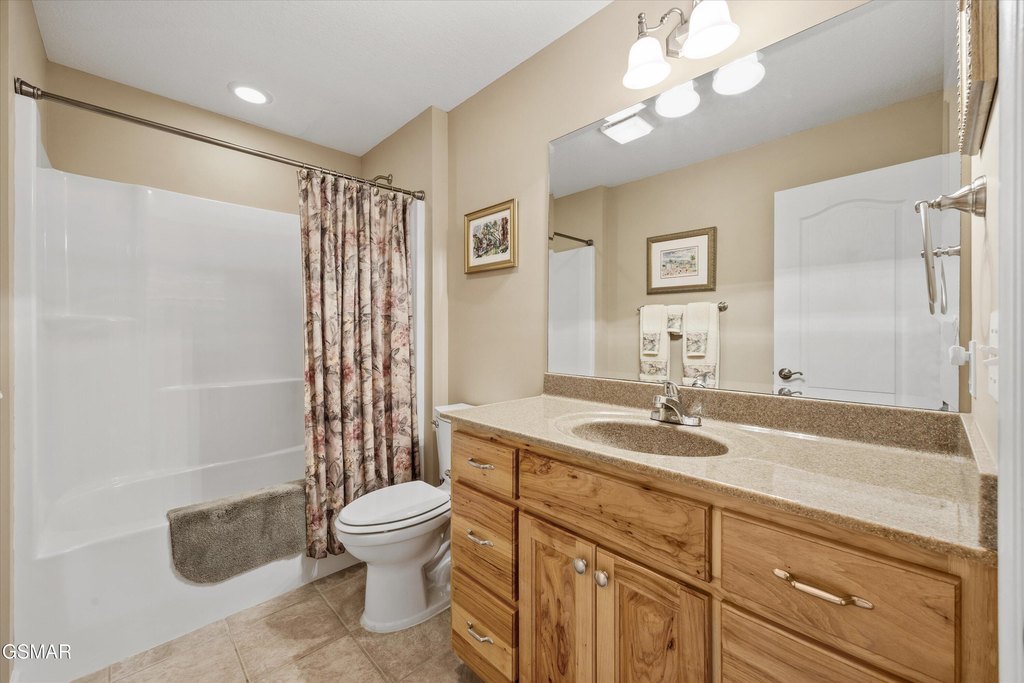 Sevierville, Tennessee, 37862, United States, 3 Bedrooms Bedrooms, ,2 BathroomsBathrooms,Residential,Forsale,1962011