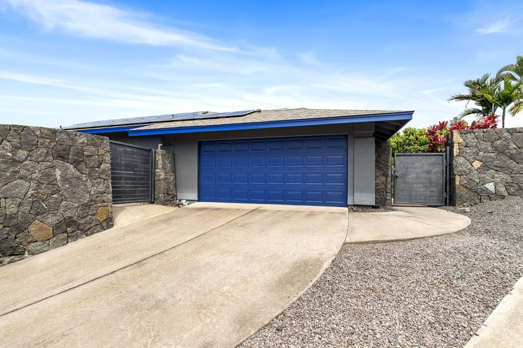 Kailua-Kona, Hawaii, 96740, United States, 3 Bedrooms Bedrooms, ,2 BathroomsBathrooms,Residential,Forsale,1989845