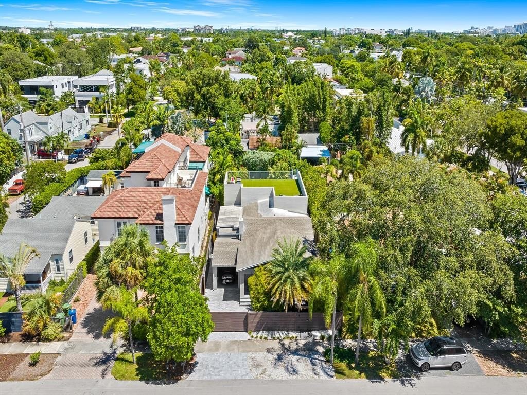 Fort Lauderdale, Florida, 33301, United States, 3 Bedrooms Bedrooms, ,4 BathroomsBathrooms,Residential,Forsale,1951893