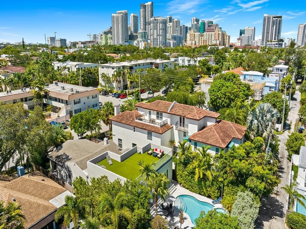 Fort Lauderdale, Florida, 33301, United States, 3 Bedrooms Bedrooms, ,4 BathroomsBathrooms,Residential,Forsale,1951893