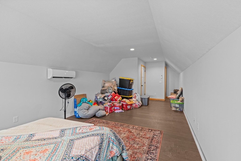 Jefferson City, Tennessee, 37760, United States, 3 Bedrooms Bedrooms, ,2.5 BathroomsBathrooms,Residential,Forsale,1962204