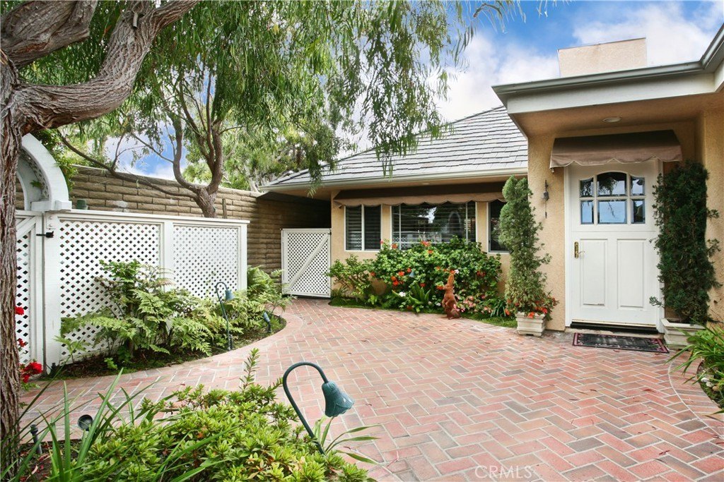 Dana Point, California, 92629, United States, 3 Bedrooms Bedrooms, ,2 BathroomsBathrooms,Residential,Forsale,1986020