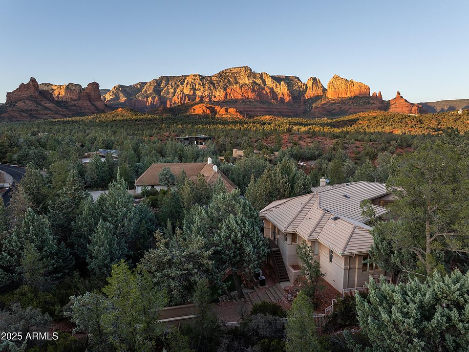 Sedona, Arizona, 86336, United States, 3 Bedrooms Bedrooms, ,4 BathroomsBathrooms,Residential,Forsale,1985624