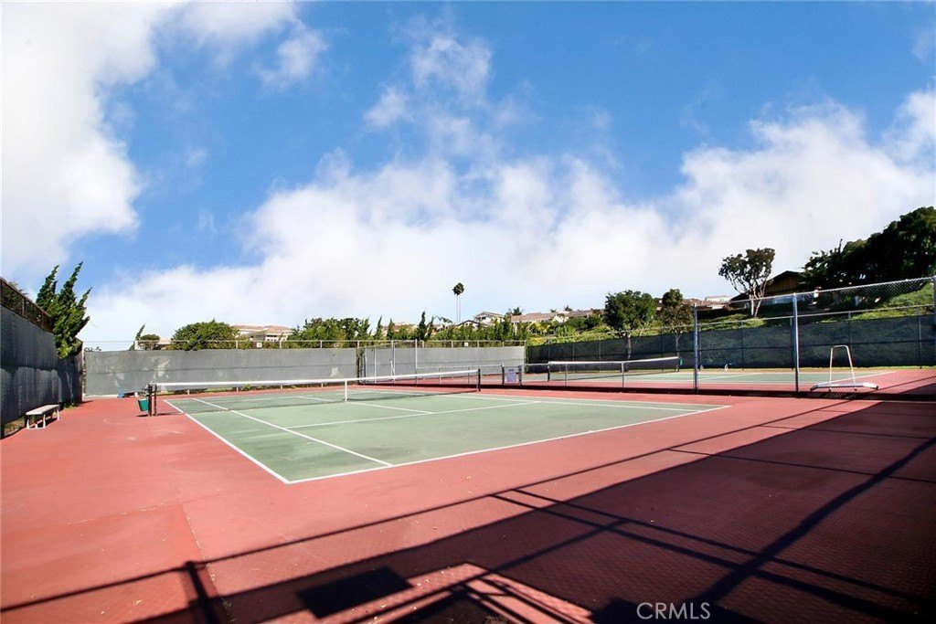 Dana Point, California, 92629, United States, 3 Bedrooms Bedrooms, ,2 BathroomsBathrooms,Residential,Forsale,1986020