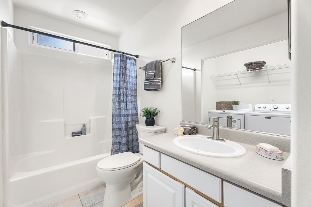 Kailua-Kona, Hawaii, 96740, United States, 3 Bedrooms Bedrooms, ,2 BathroomsBathrooms,Residential,Forsale,1989845