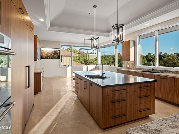 Sedona, Arizona, 86336, United States, 6 Bedrooms Bedrooms, ,7 BathroomsBathrooms,Residential,Forsale,1946084