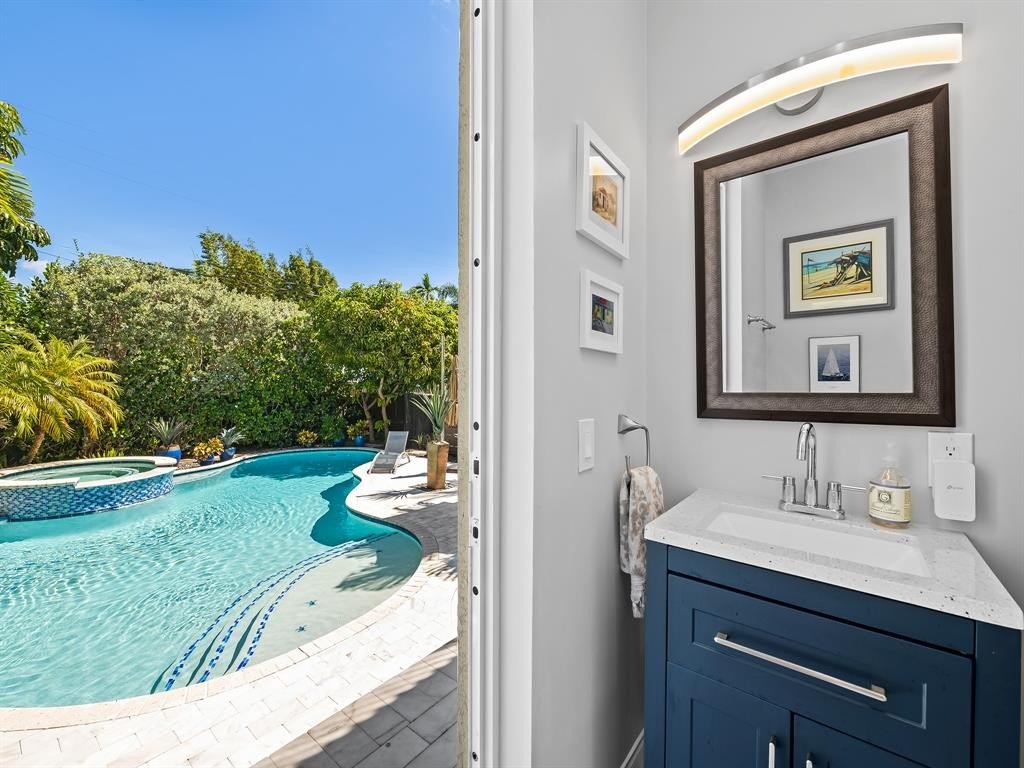 Fort Lauderdale, Florida, 33301, United States, 3 Bedrooms Bedrooms, ,4 BathroomsBathrooms,Residential,Forsale,1951893