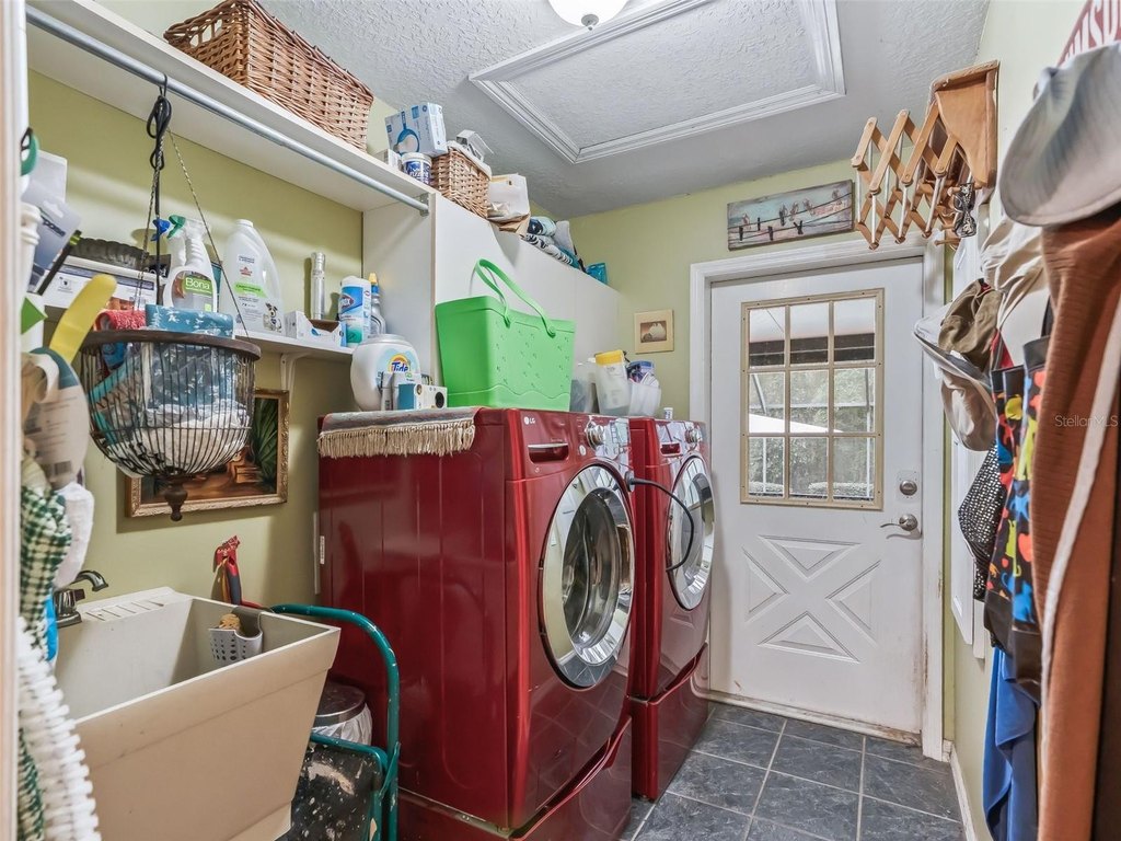 OCALA, Florida, 34482, United States, 3 Bedrooms Bedrooms, ,2 BathroomsBathrooms,Residential,Forsale,2009509