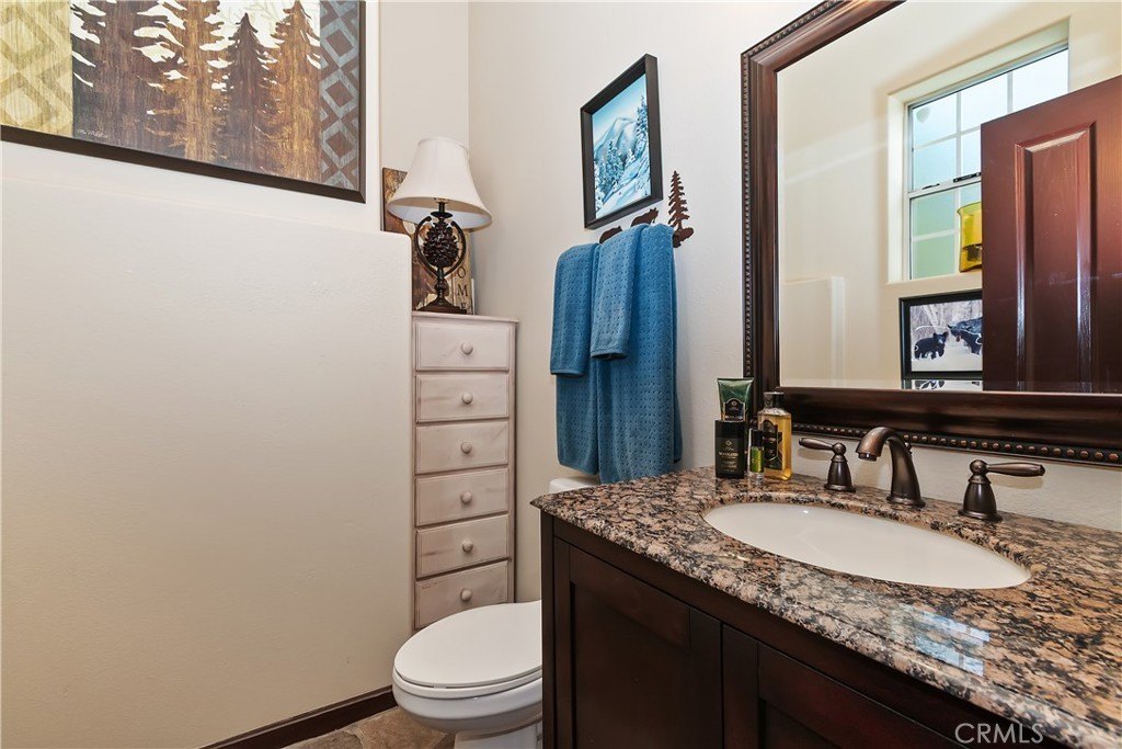 Lake Arrowhead, California, 92352, United States, 3 Bedrooms Bedrooms, ,2.5 BathroomsBathrooms,Residential,Forsale,1953293