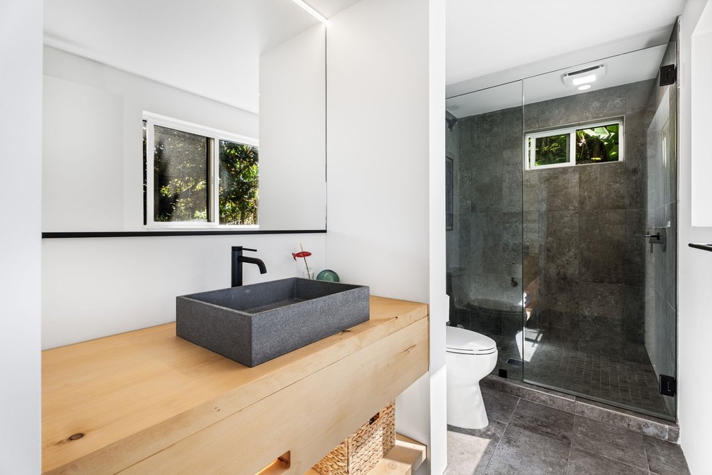 Kamuela, Hawaii, 96743, United States, 4 Bedrooms Bedrooms, ,4.5 BathroomsBathrooms,Residential,Forsale,1989844