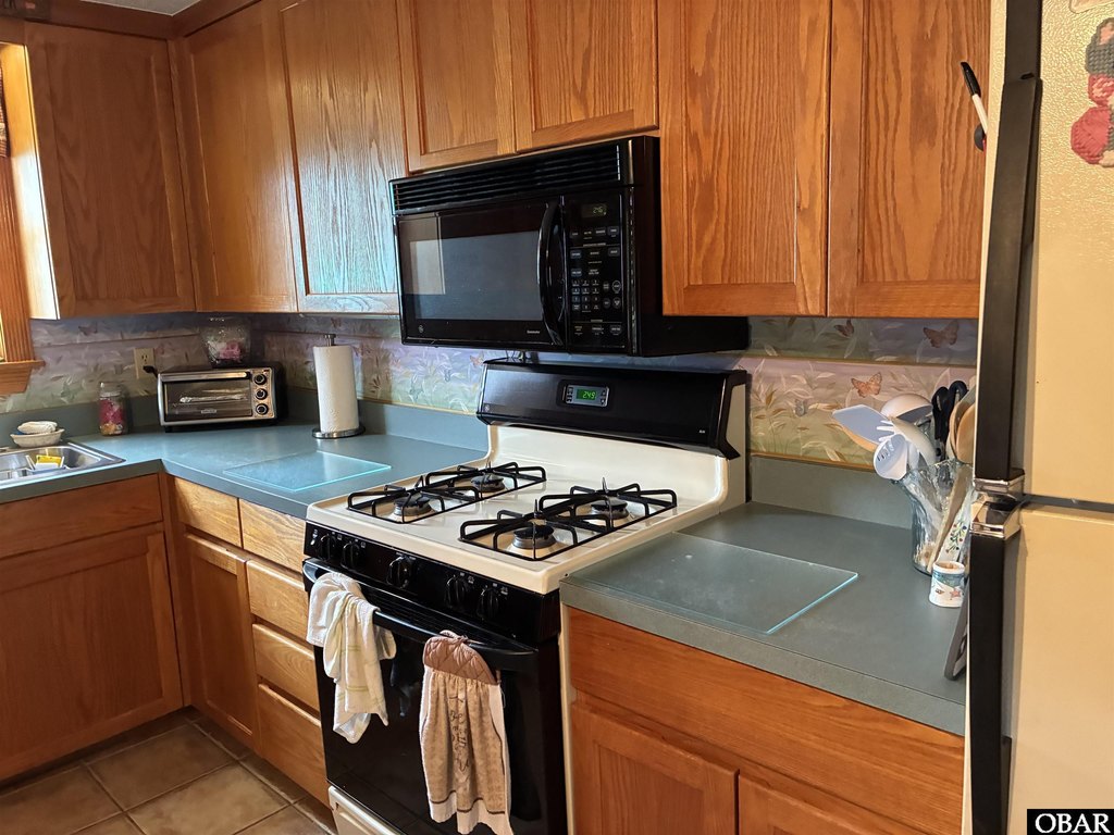 Buxton, North Carolina, 27920, United States, 3 Bedrooms Bedrooms, ,2 BathroomsBathrooms,Residential,Forsale,1964361