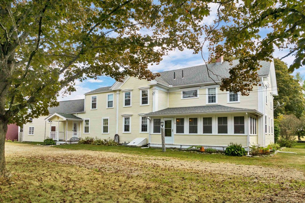 Brookfield, New Hampshire, 03872, United States, 4 Bedrooms Bedrooms, ,2.5 BathroomsBathrooms,Residential,Forsale,1952918