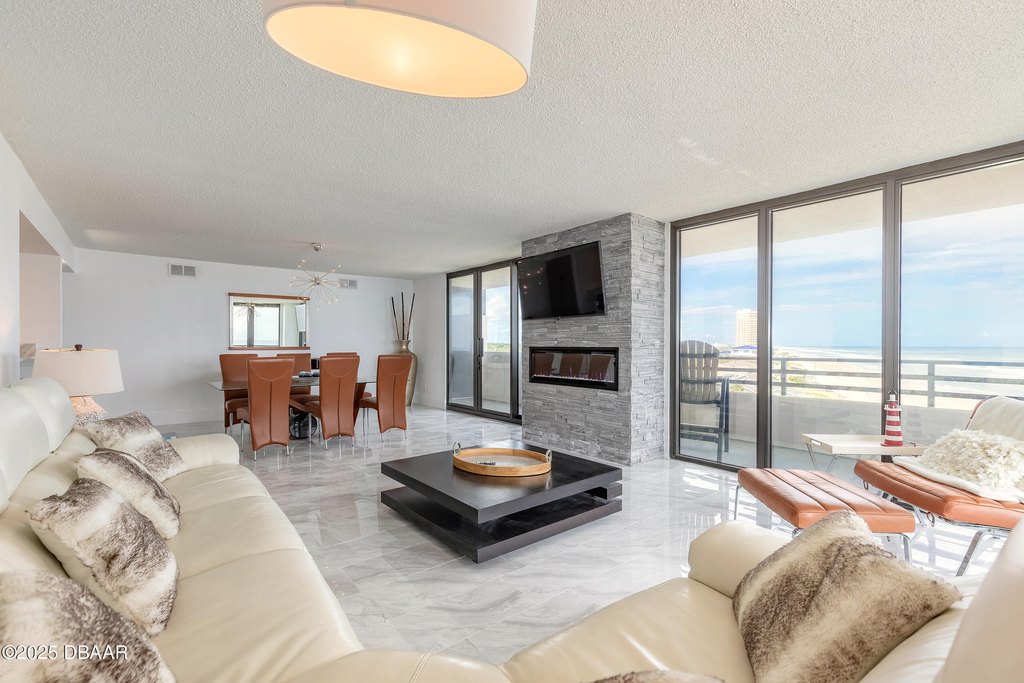 Daytona Beach, Florida, 32118, United States, 3 Bedrooms Bedrooms, ,2 BathroomsBathrooms,Residential,Forsale,1964572