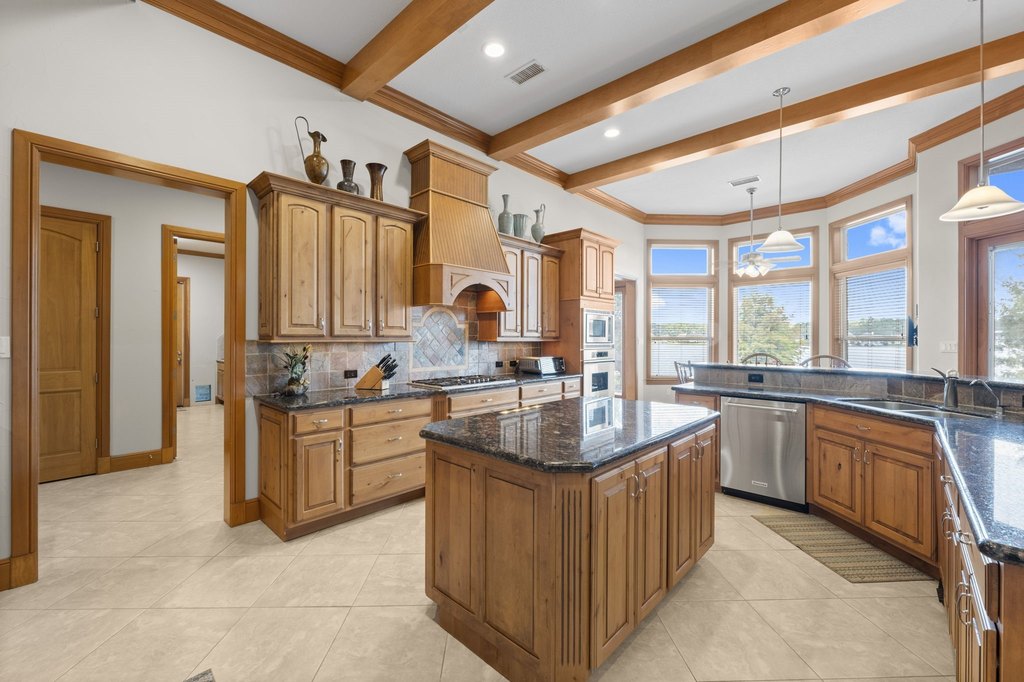 Montgomery, Texas, 77356, United States, 4 Bedrooms Bedrooms, ,4.5 BathroomsBathrooms,Residential,Forsale,1962013