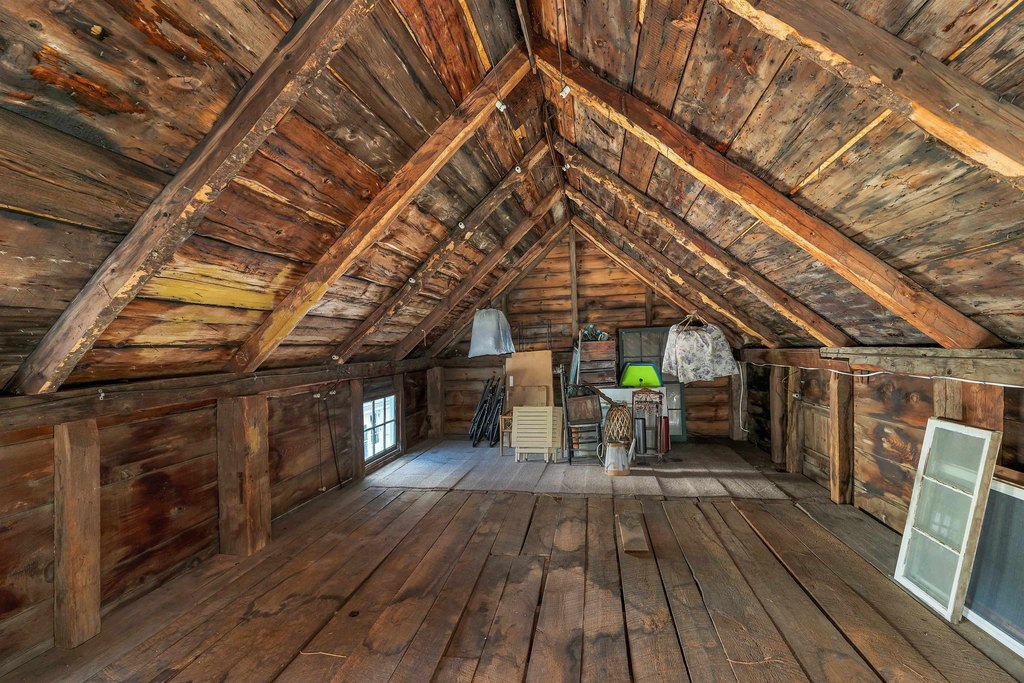 Brookfield, New Hampshire, 03872, United States, 4 Bedrooms Bedrooms, ,2.5 BathroomsBathrooms,Residential,Forsale,1952918