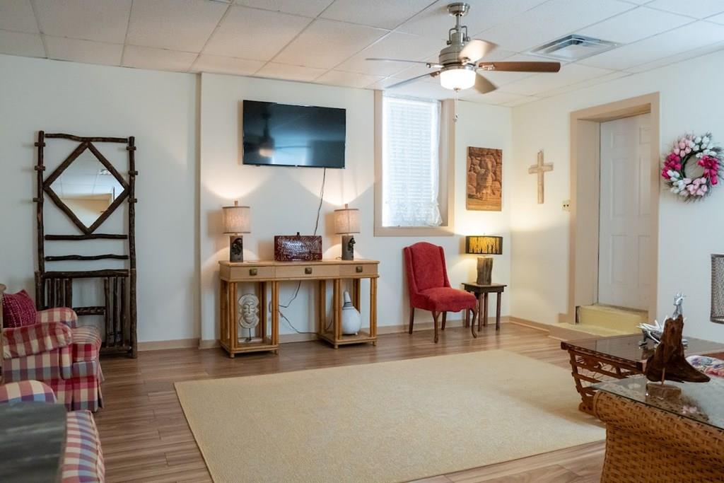 Sparta, Tennessee, 38583, United States, ,Residential,Forsale,1952678