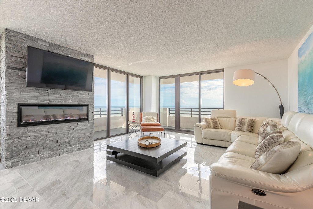 Daytona Beach, Florida, 32118, United States, 3 Bedrooms Bedrooms, ,2 BathroomsBathrooms,Residential,Forsale,1964572