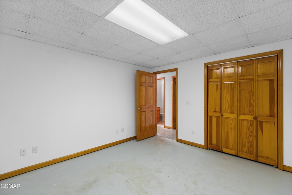 Newport, Tennessee, 37821, United States, 5 Bedrooms Bedrooms, ,2.5 BathroomsBathrooms,Residential,Forsale,1999410