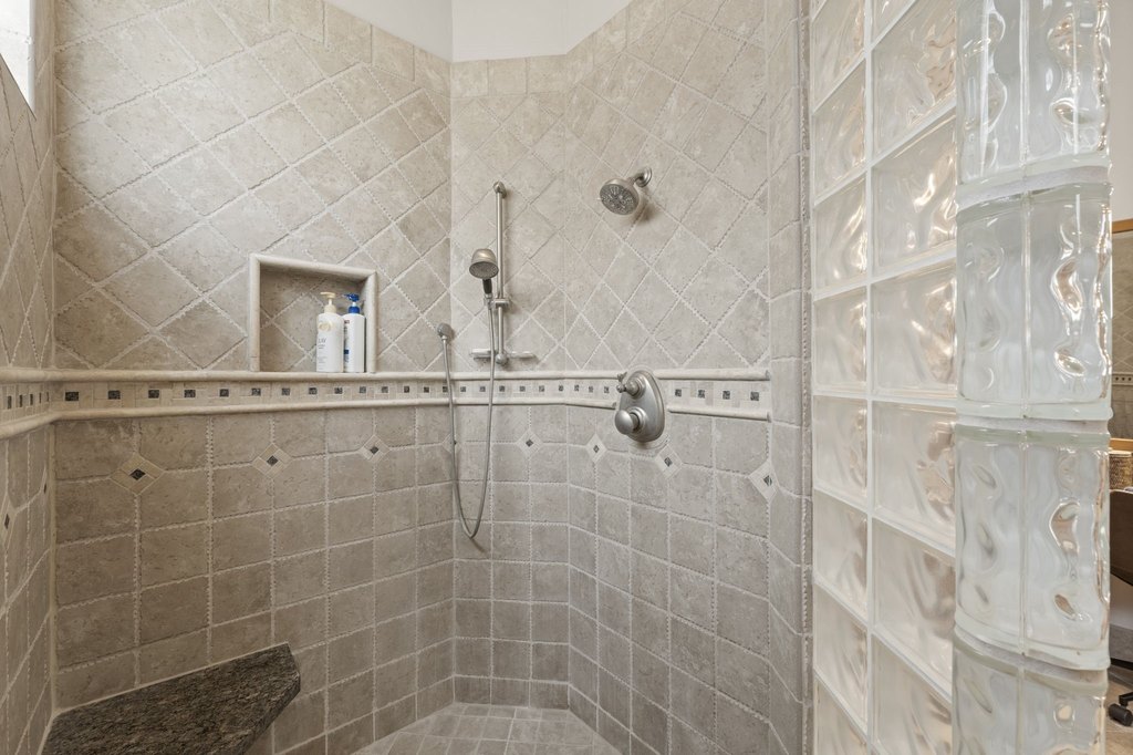 Montgomery, Texas, 77356, United States, 4 Bedrooms Bedrooms, ,4.5 BathroomsBathrooms,Residential,Forsale,1962013