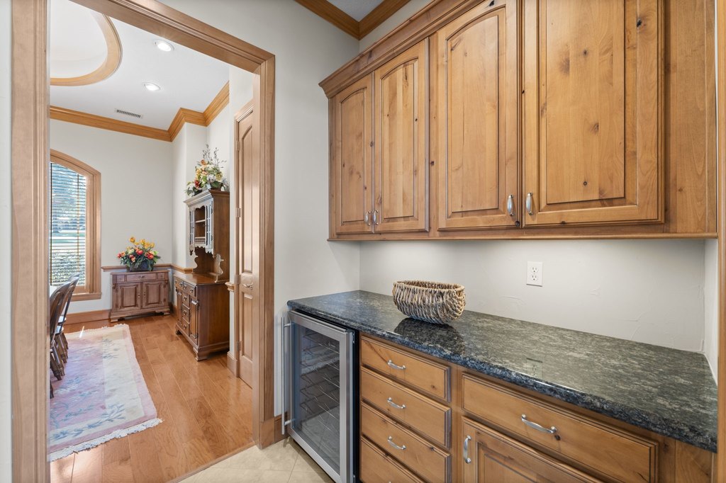 Montgomery, Texas, 77356, United States, 4 Bedrooms Bedrooms, ,4.5 BathroomsBathrooms,Residential,Forsale,1962013