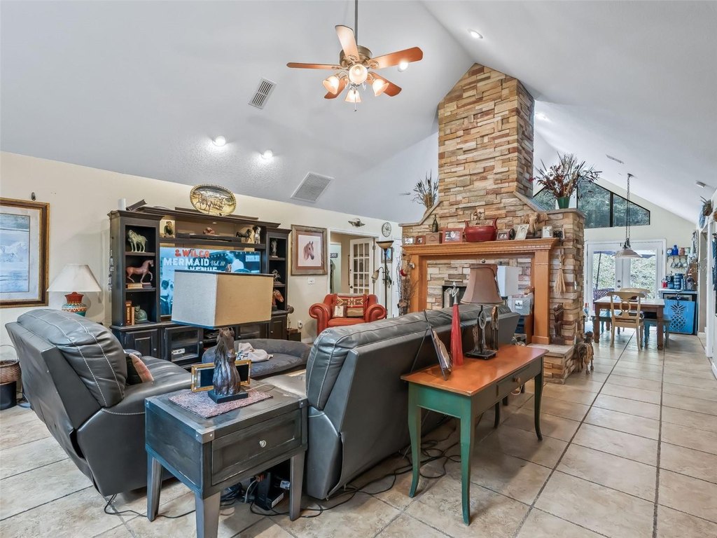 OCALA, Florida, 34482, United States, 3 Bedrooms Bedrooms, ,2 BathroomsBathrooms,Residential,Forsale,2009509