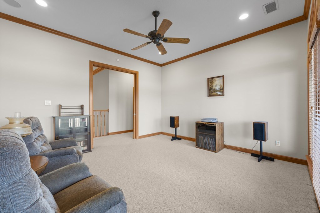 Montgomery, Texas, 77356, United States, 4 Bedrooms Bedrooms, ,4.5 BathroomsBathrooms,Residential,Forsale,1962013