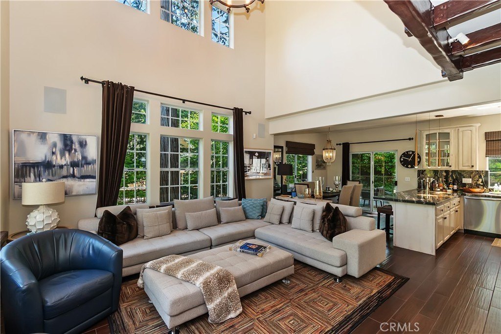 Lake Arrowhead, California, 92352, United States, 3 Bedrooms Bedrooms, ,2.5 BathroomsBathrooms,Residential,Forsale,1953293