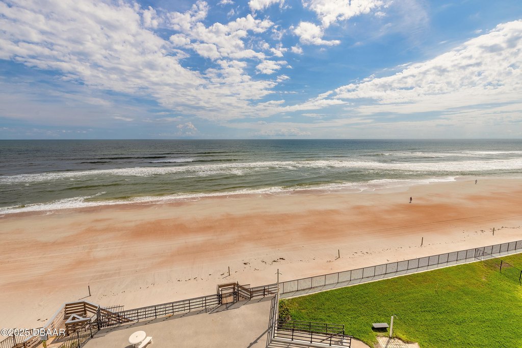 Daytona Beach, Florida, 32118, United States, 3 Bedrooms Bedrooms, ,2 BathroomsBathrooms,Residential,Forsale,1964572