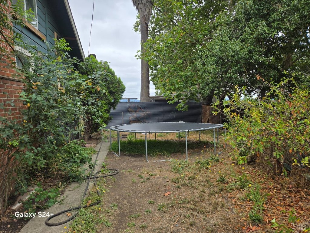 Santa Rosa, California, 95404, United States, 3 Bedrooms Bedrooms, ,2 BathroomsBathrooms,Residential,Forsale,1953118