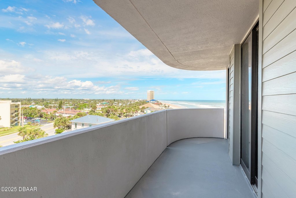 Daytona Beach, Florida, 32118, United States, 3 Bedrooms Bedrooms, ,2 BathroomsBathrooms,Residential,Forsale,1964572