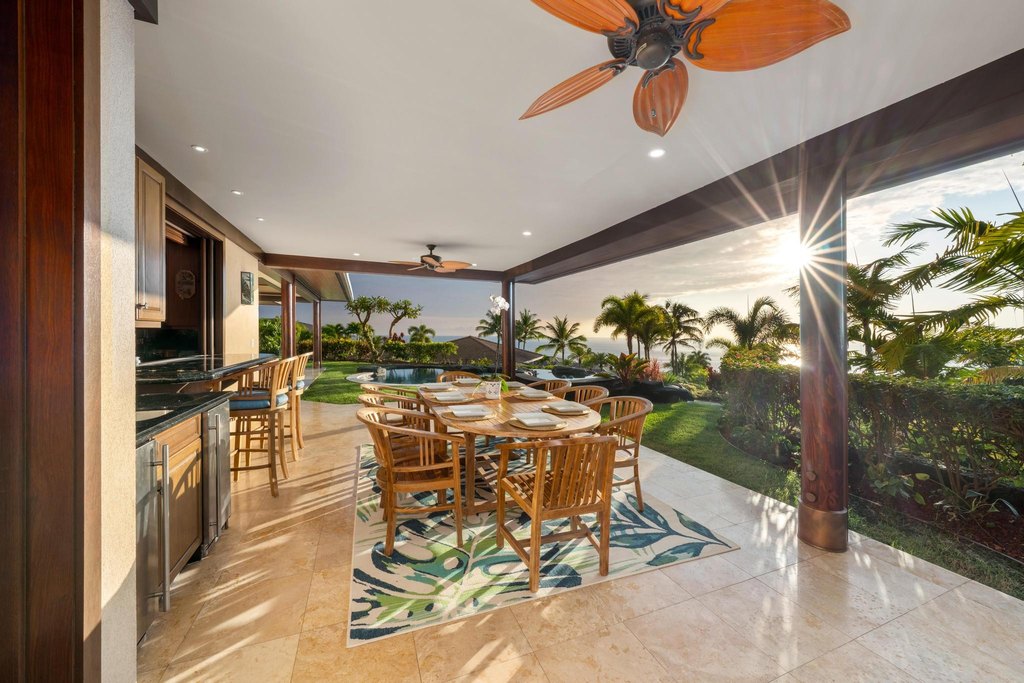 Kailua-Kona, Hawaii, 96740, United States, 4 Bedrooms Bedrooms, ,4.5 BathroomsBathrooms,Residential,Forsale,1953861