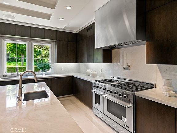 Newport Beach, California, 92657, United States, 6 Bedrooms Bedrooms, ,9 BathroomsBathrooms,Residential,Forsale,1954382