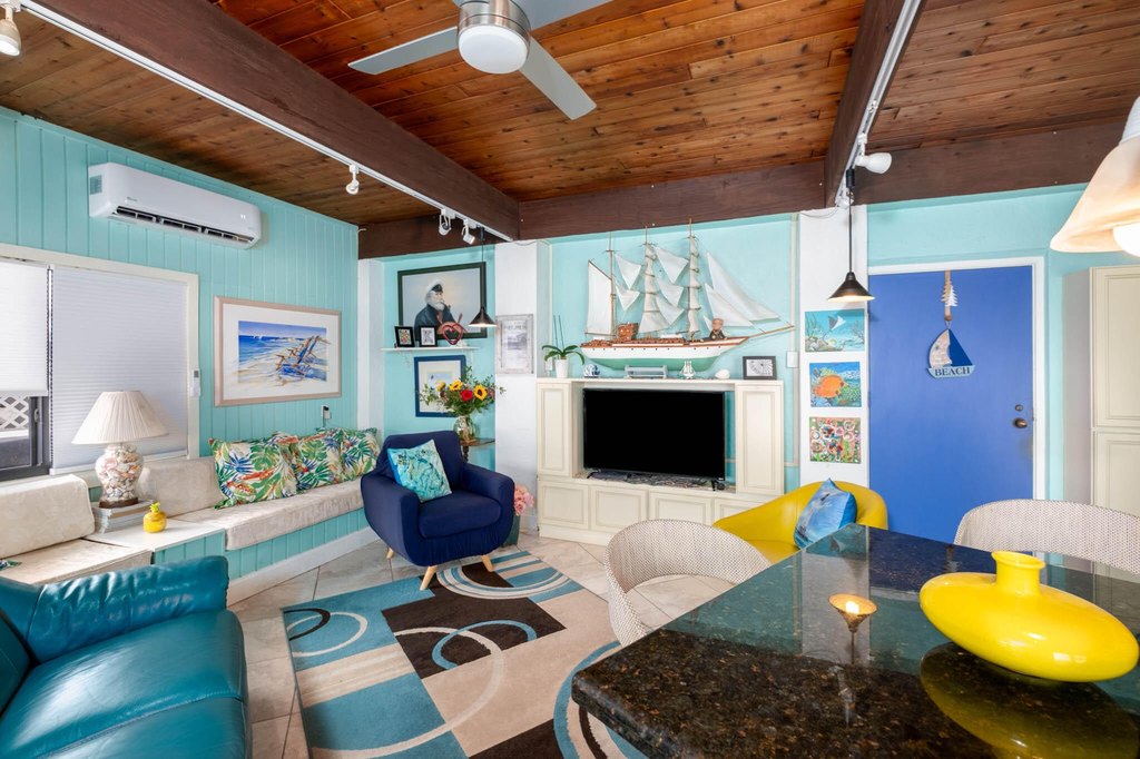 Upper Matecumbe Key Islamorada, Florida, 33036, United States, 3 Bedrooms Bedrooms, ,3 BathroomsBathrooms,Residential,Forsale,2004336