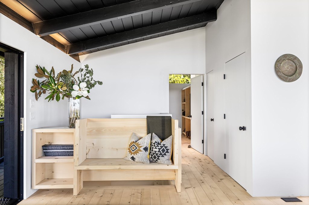 Kamuela, Hawaii, 96743, United States, 4 Bedrooms Bedrooms, ,4.5 BathroomsBathrooms,Residential,Forsale,1989844