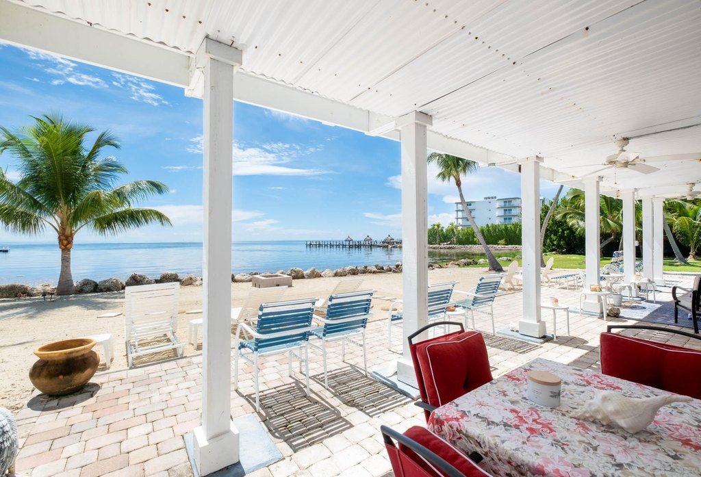 Upper Matecumbe Key Islamorada, Florida, 33036, United States, 3 Bedrooms Bedrooms, ,3 BathroomsBathrooms,Residential,Forsale,2004336