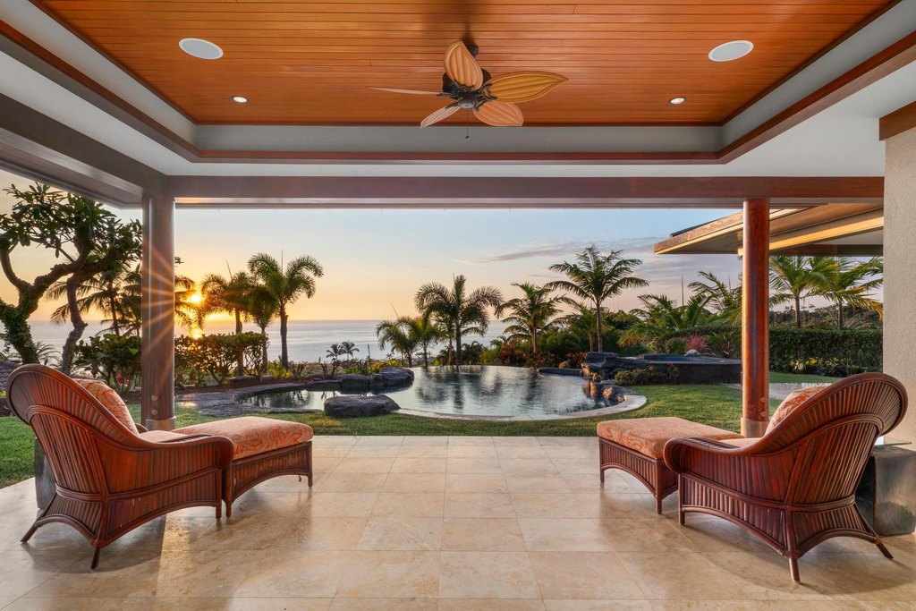 Kailua-Kona, Hawaii, 96740, United States, 4 Bedrooms Bedrooms, ,4.5 BathroomsBathrooms,Residential,Forsale,1953861