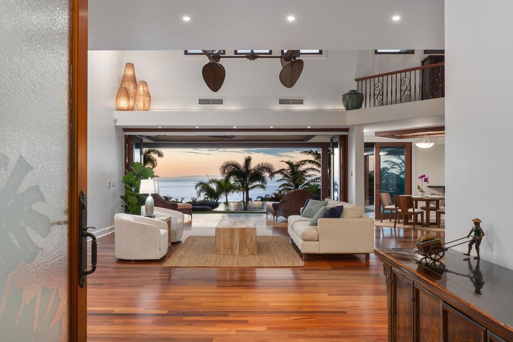 Kailua-Kona, Hawaii, 96740, United States, 4 Bedrooms Bedrooms, ,4.5 BathroomsBathrooms,Residential,Forsale,1953861