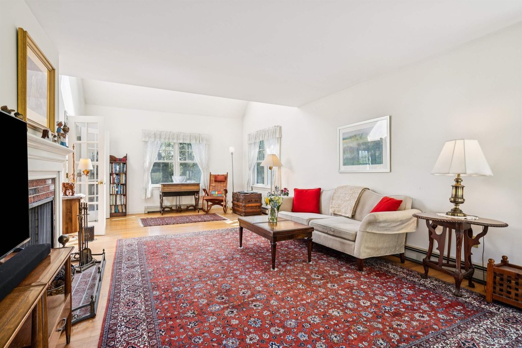 Norwich, Vermont, 05055, United States, 4 Bedrooms Bedrooms, ,2.5 BathroomsBathrooms,Residential,Forsale,2004851