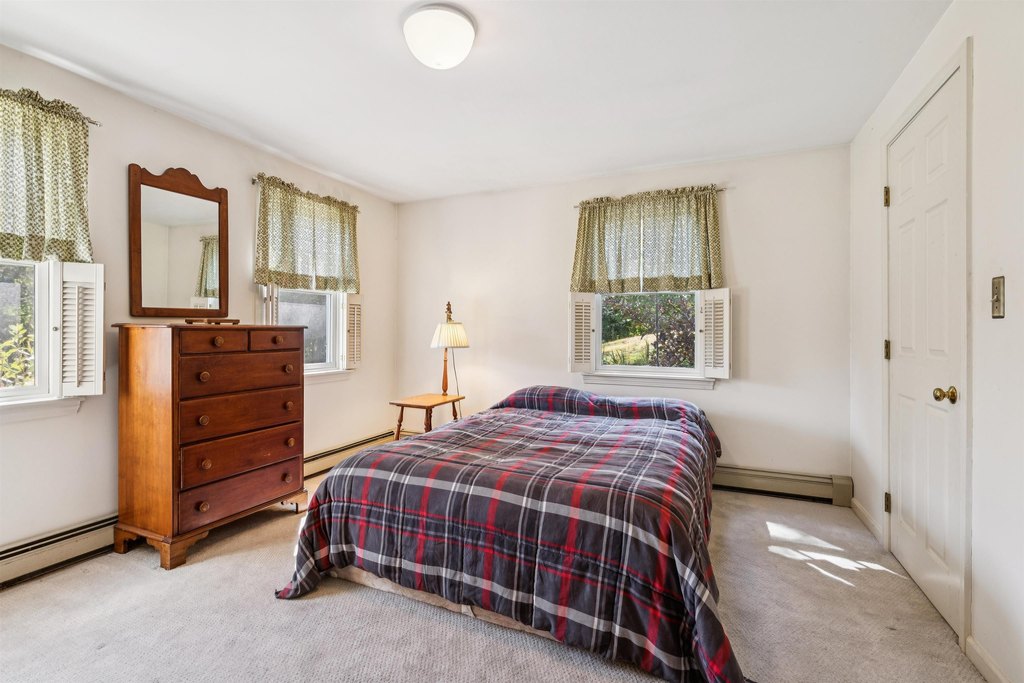 Norwich, Vermont, 05055, United States, 4 Bedrooms Bedrooms, ,2.5 BathroomsBathrooms,Residential,Forsale,2004851