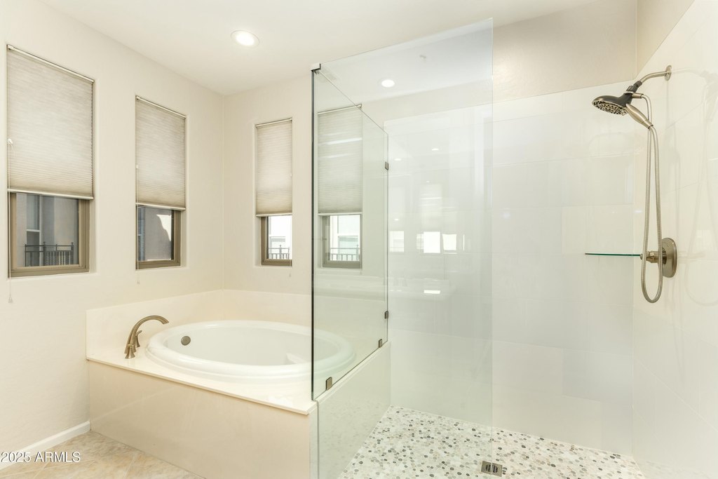 Scottsdale, Arizona, 85255, United States, 3 Bedrooms Bedrooms, ,4 BathroomsBathrooms,Residential,Forsale,1953448