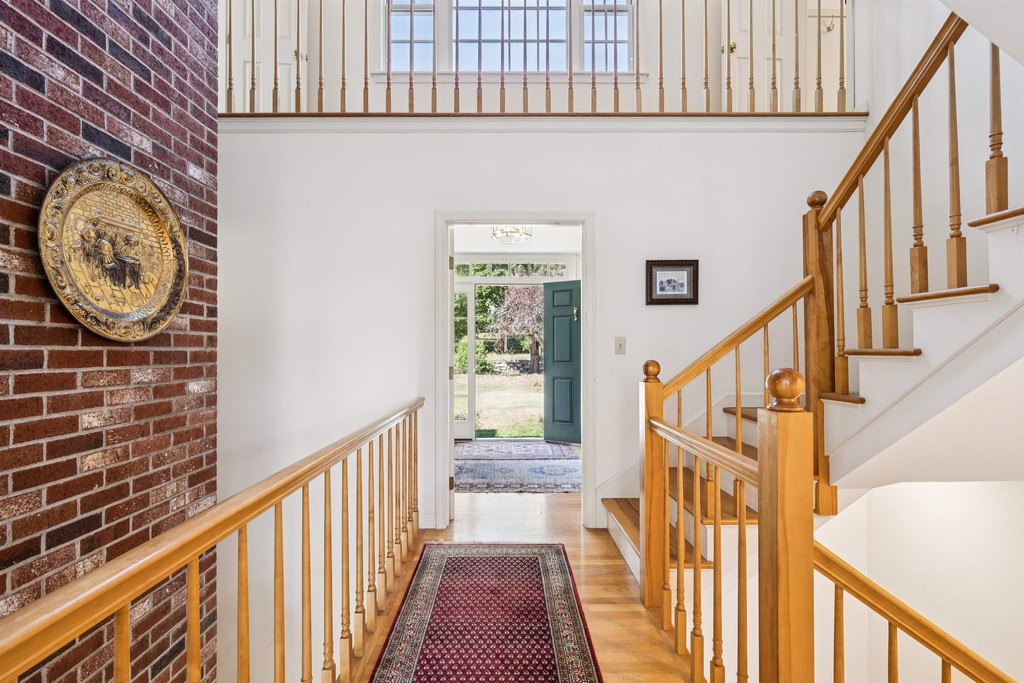 Norwich, Vermont, 05055, United States, 4 Bedrooms Bedrooms, ,2.5 BathroomsBathrooms,Residential,Forsale,2004851