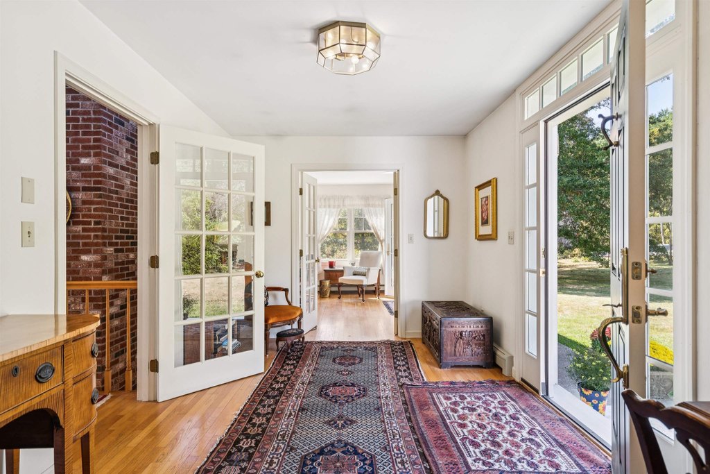 Norwich, Vermont, 05055, United States, 4 Bedrooms Bedrooms, ,2.5 BathroomsBathrooms,Residential,Forsale,2004851